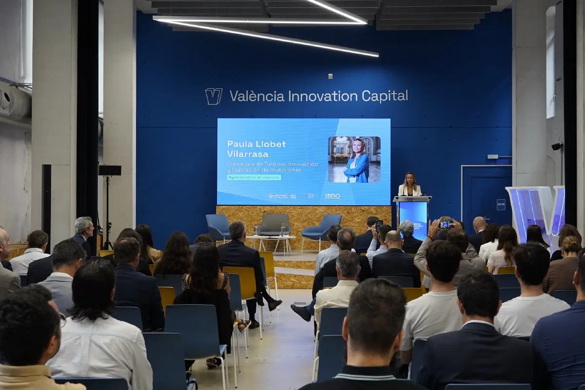 Público asistente a la apertura de las jornadas en La Harinera, València Innovation Capital